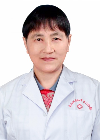 武漢中醫(yī)內(nèi)科專(zhuān)家張壓西